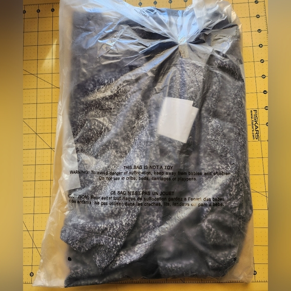 PINK Victorias Secret Convertible Campus Duffle NWT - Picture 6 of 8